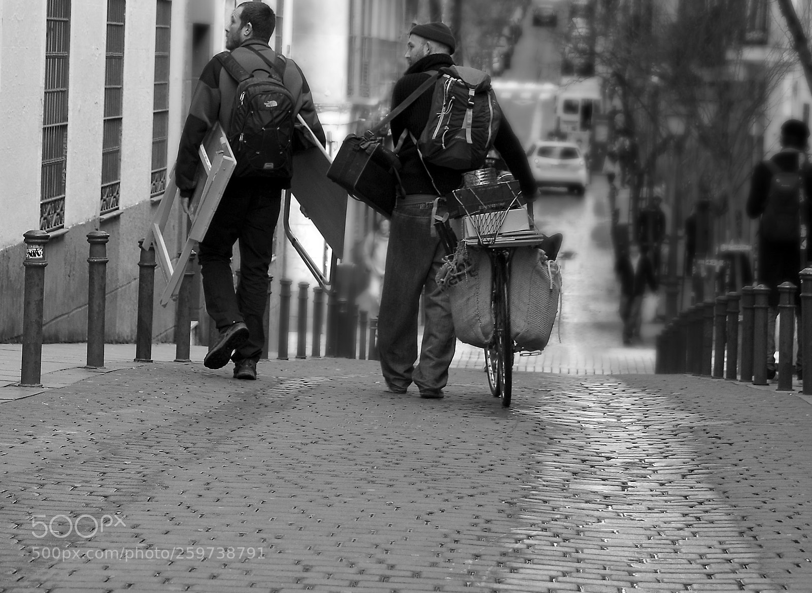 Pentax K-50 sample photo. The seller of dreams photography