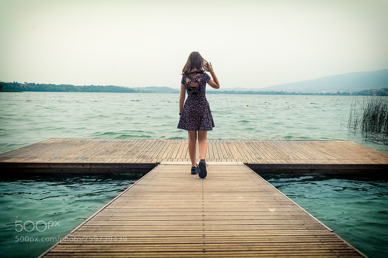 Canon EOS 5D Mark II sample photo. Young girl modeling on photography