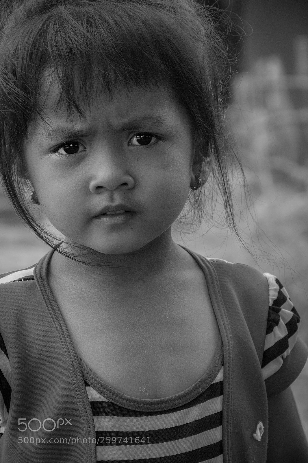 Canon EOS 600D (Rebel EOS T3i / EOS Kiss X5) sample photo. Little girl from laos photography