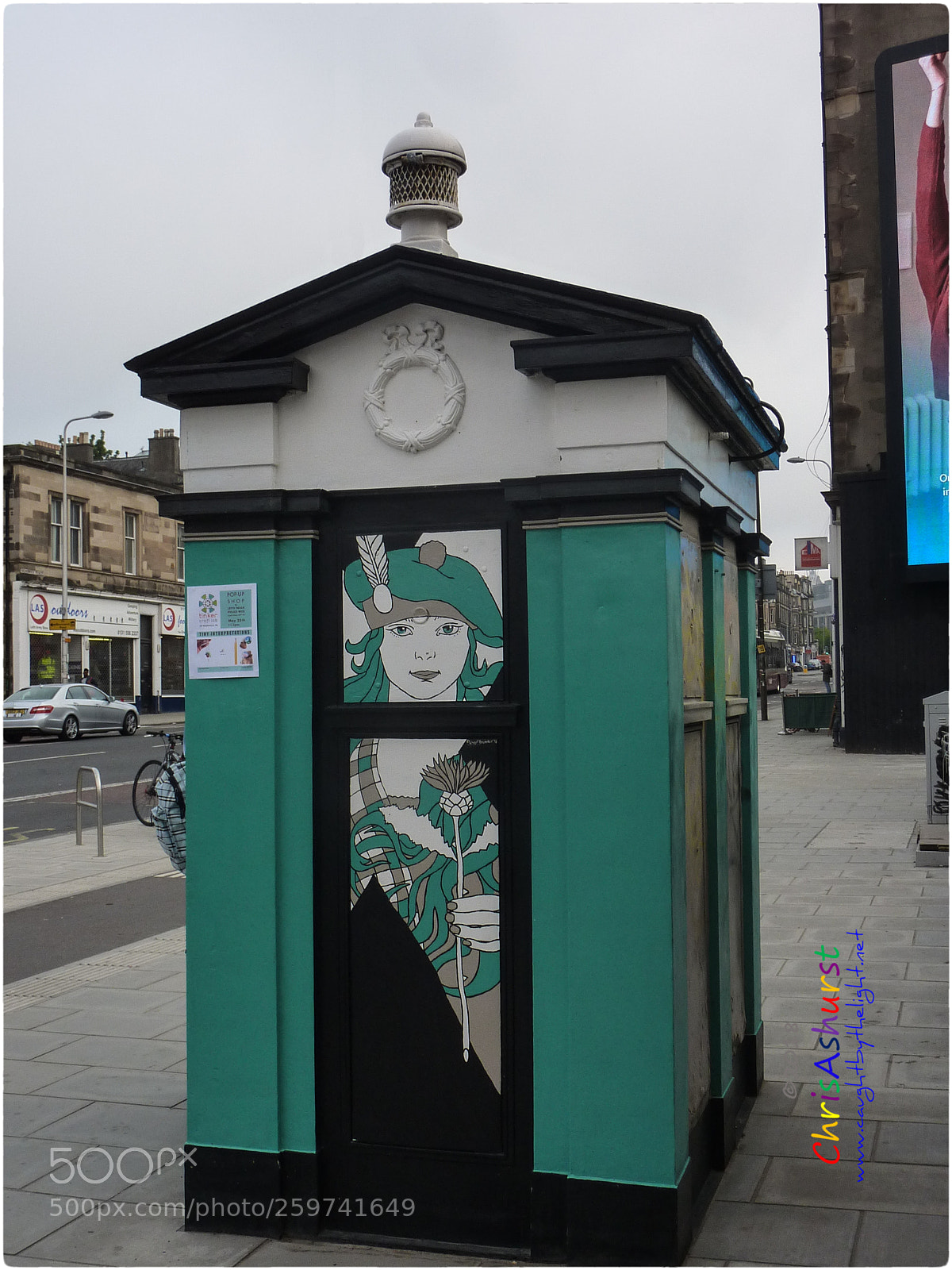 Panasonic DMC-TZ7 sample photo. A re-purposed police box photography