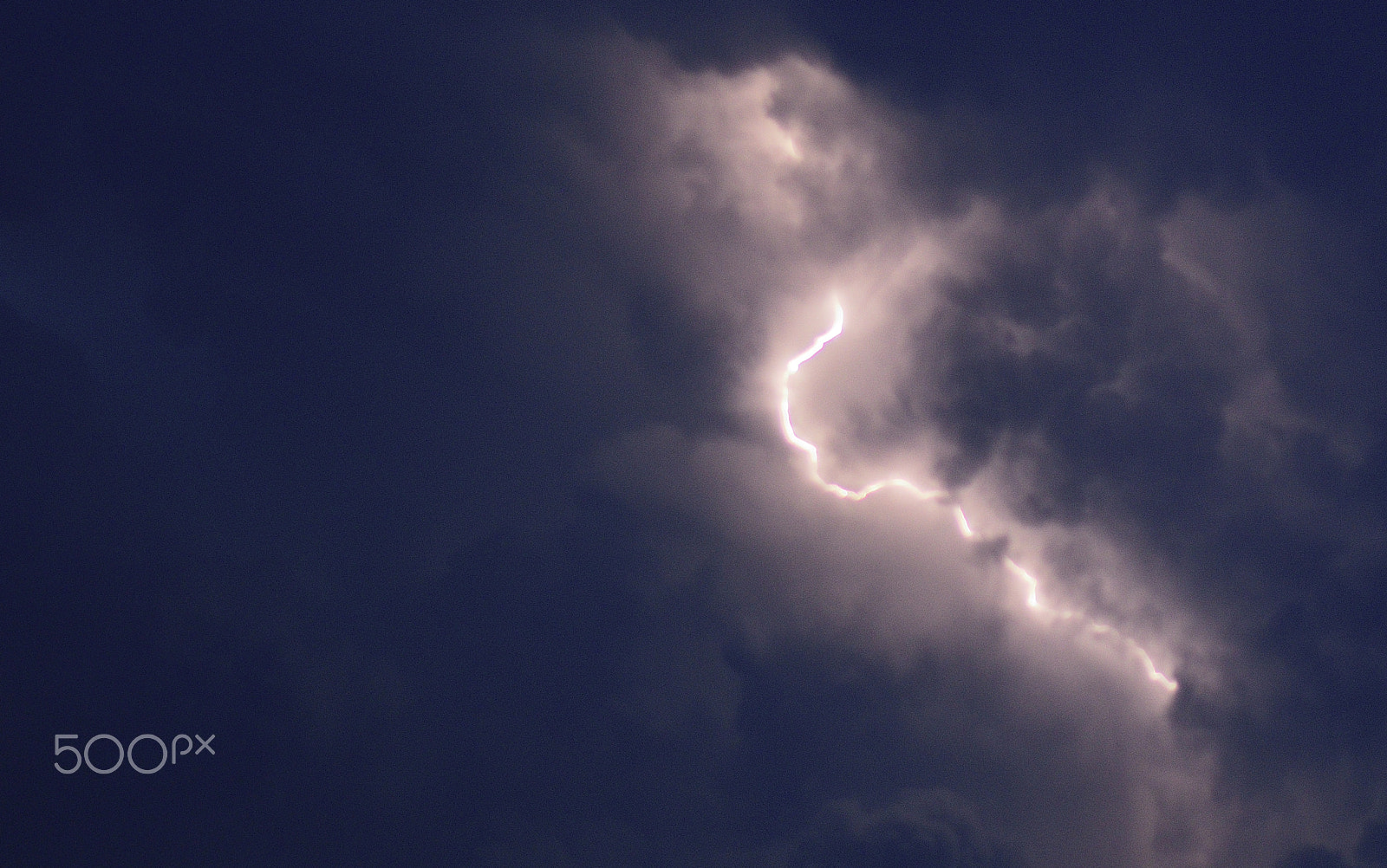 Nikon AF-S Nikkor 50mm F1.8G sample photo. Lightning photography