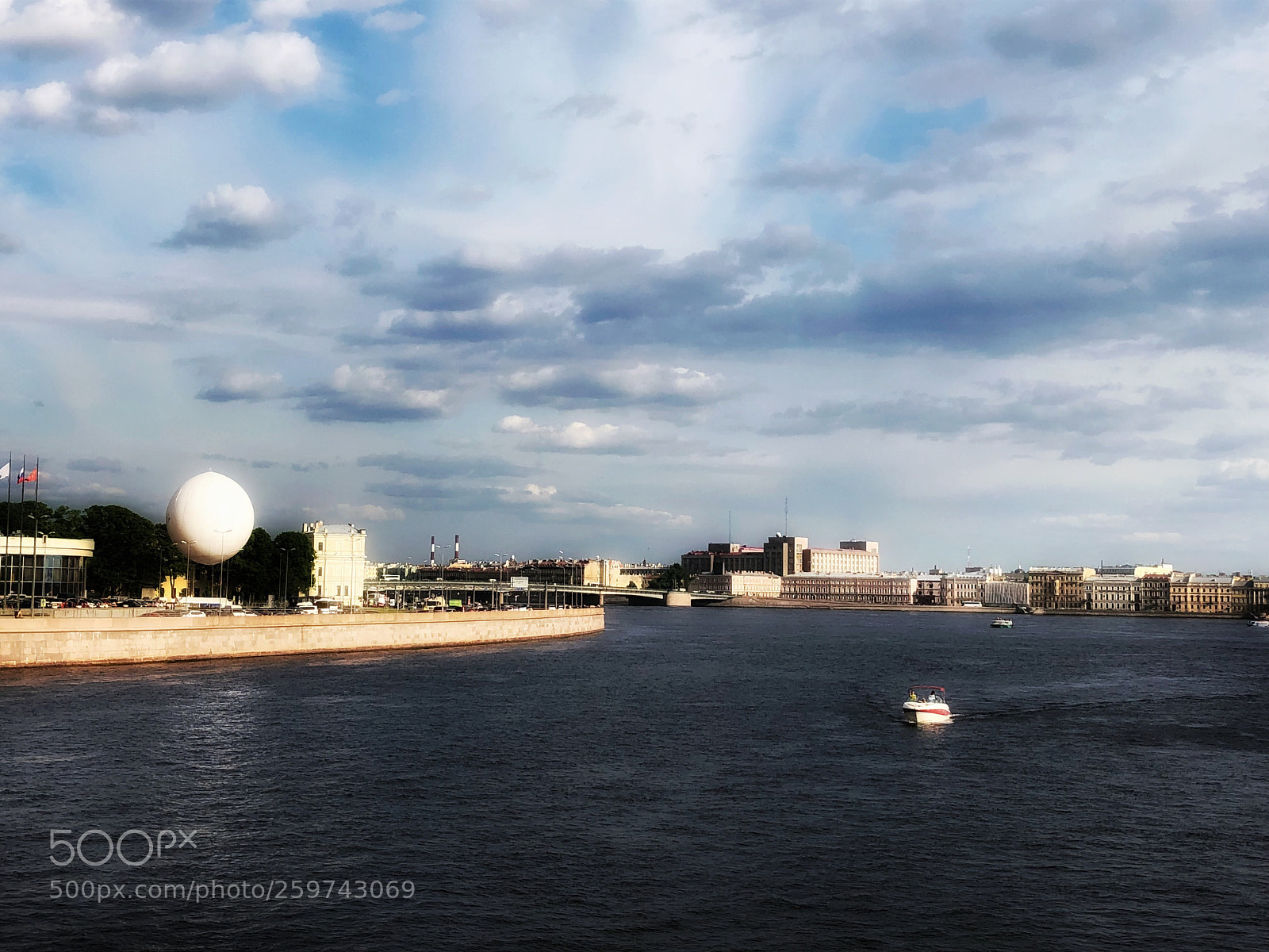 Apple iPhone 8 sample photo. Evening in saint petersburg photography