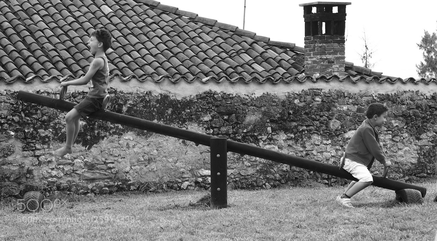 Olympus OM-D E-M1 sample photo. The swing photography