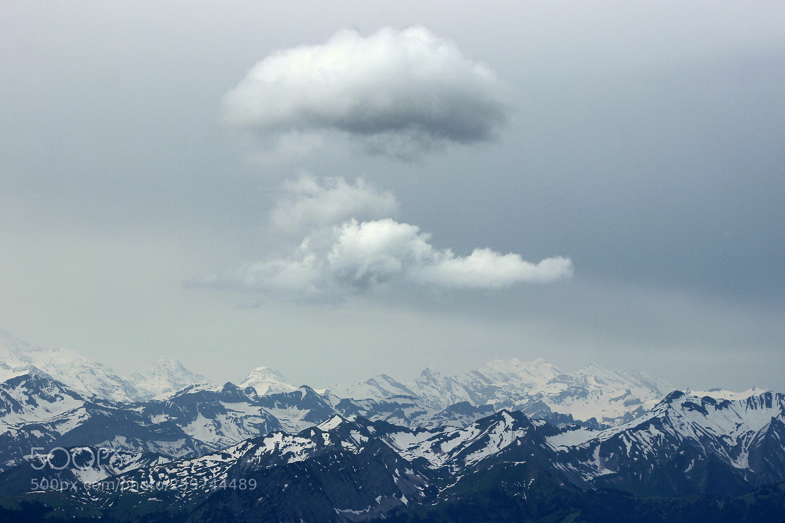 Canon EOS 600D (Rebel EOS T3i / EOS Kiss X5) sample photo. Cloud photography