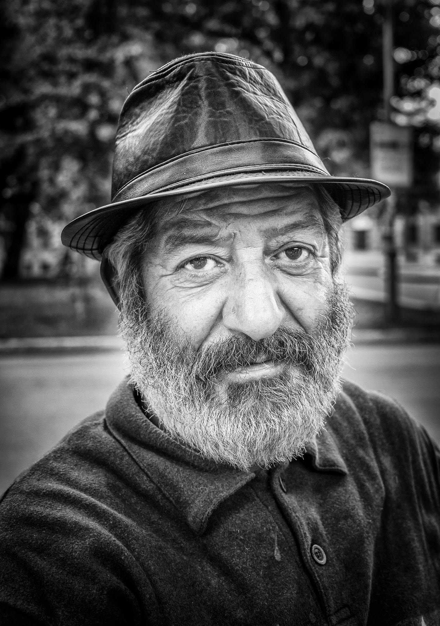 Sony Alpha NEX-5N sample photo. Man in the hat photography