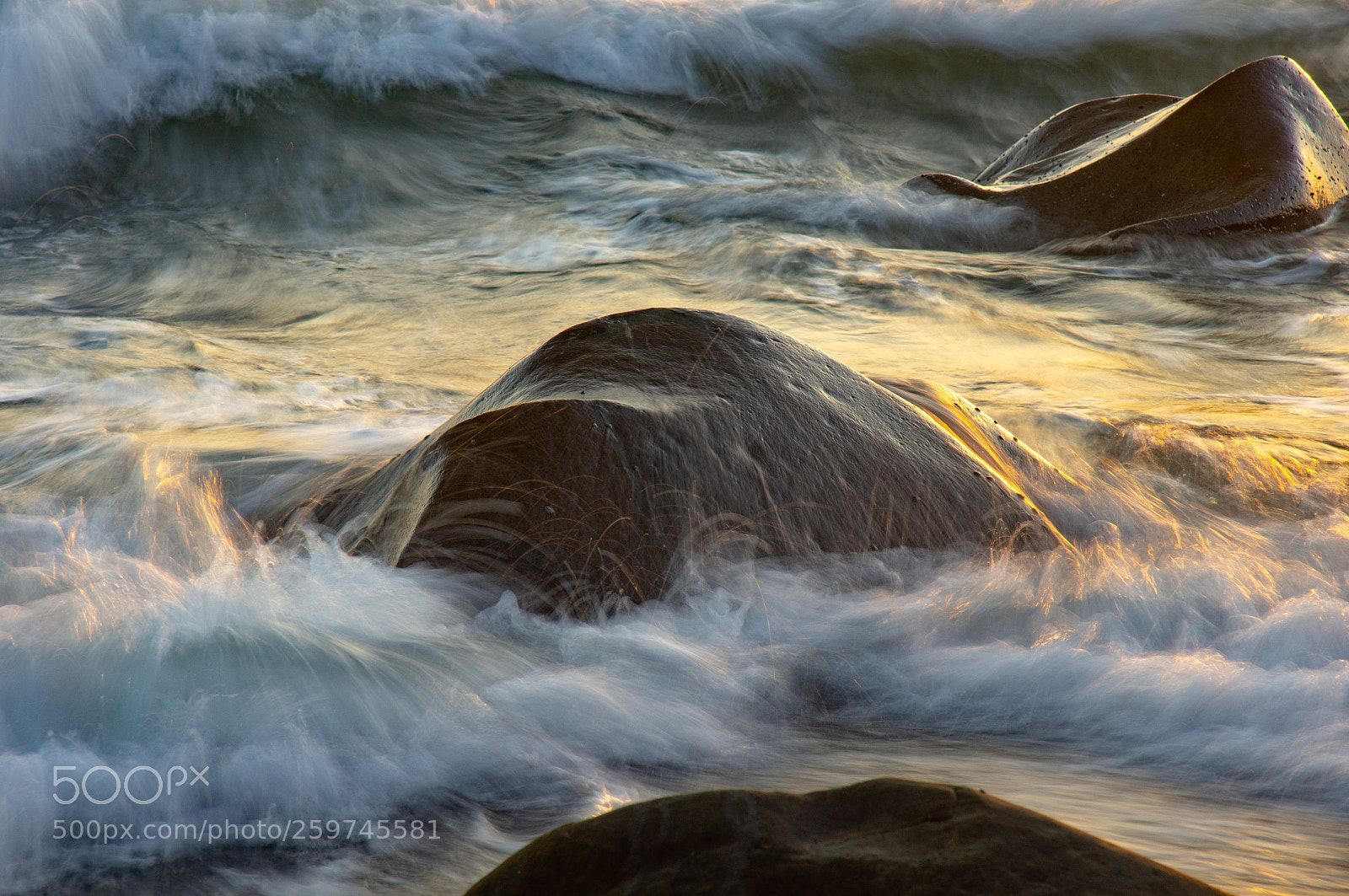 Sony SLT-A55 (SLT-A55V) sample photo. Sea and stone photography