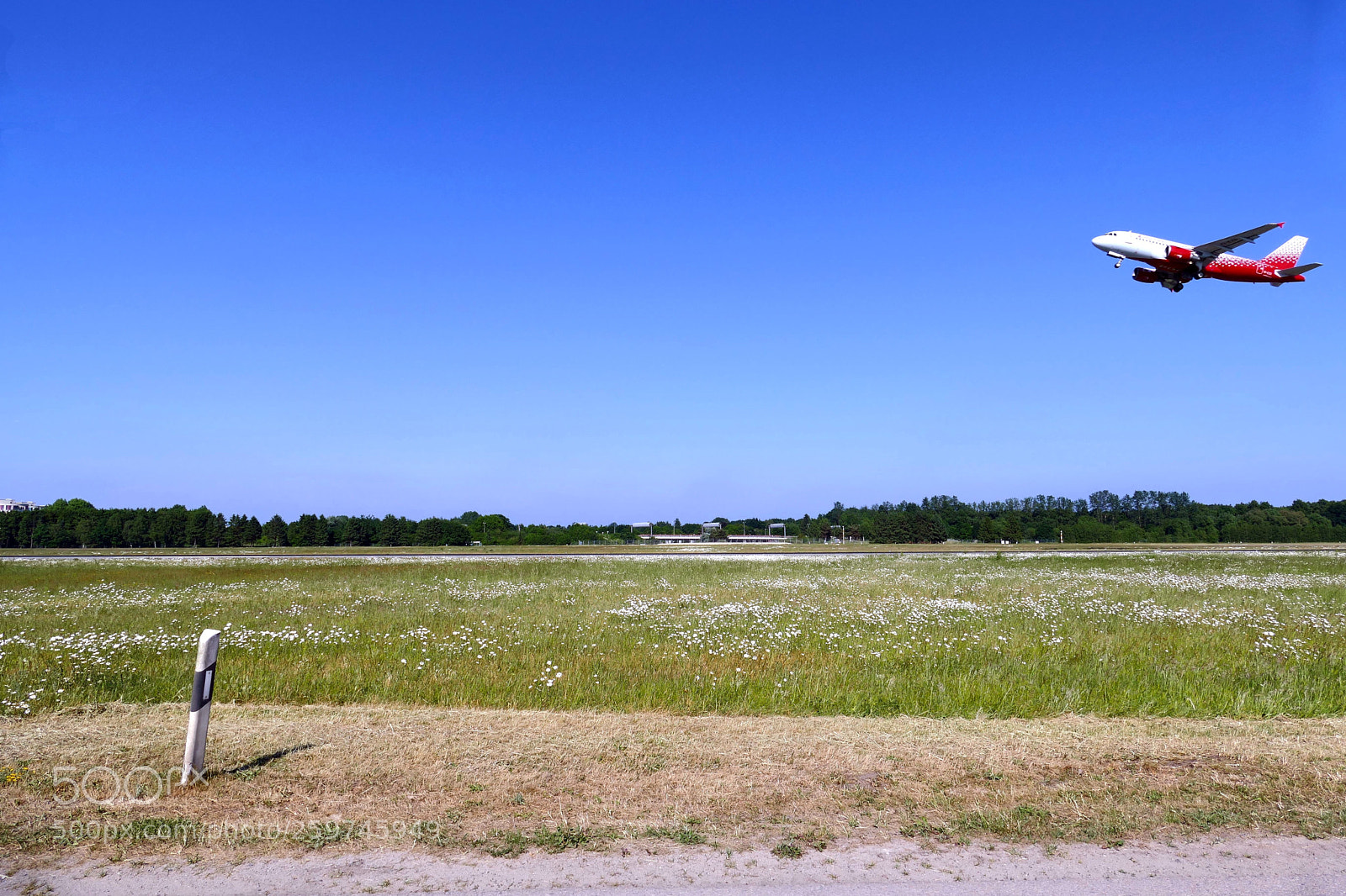 Panasonic Lumix DMC-FZ1000 sample photo. Takeoff photography