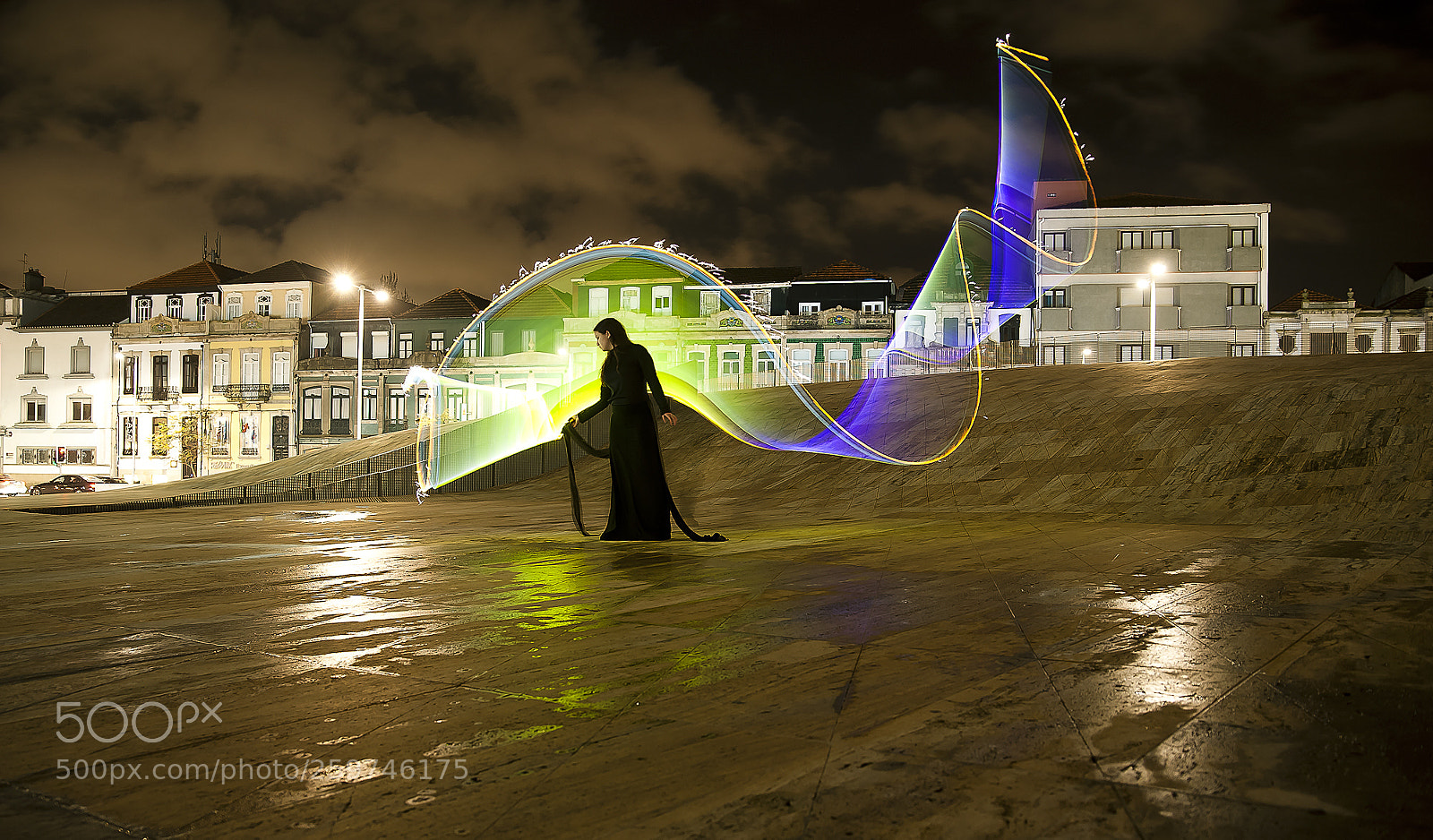Nikon D700 sample photo. From shadows to light photography