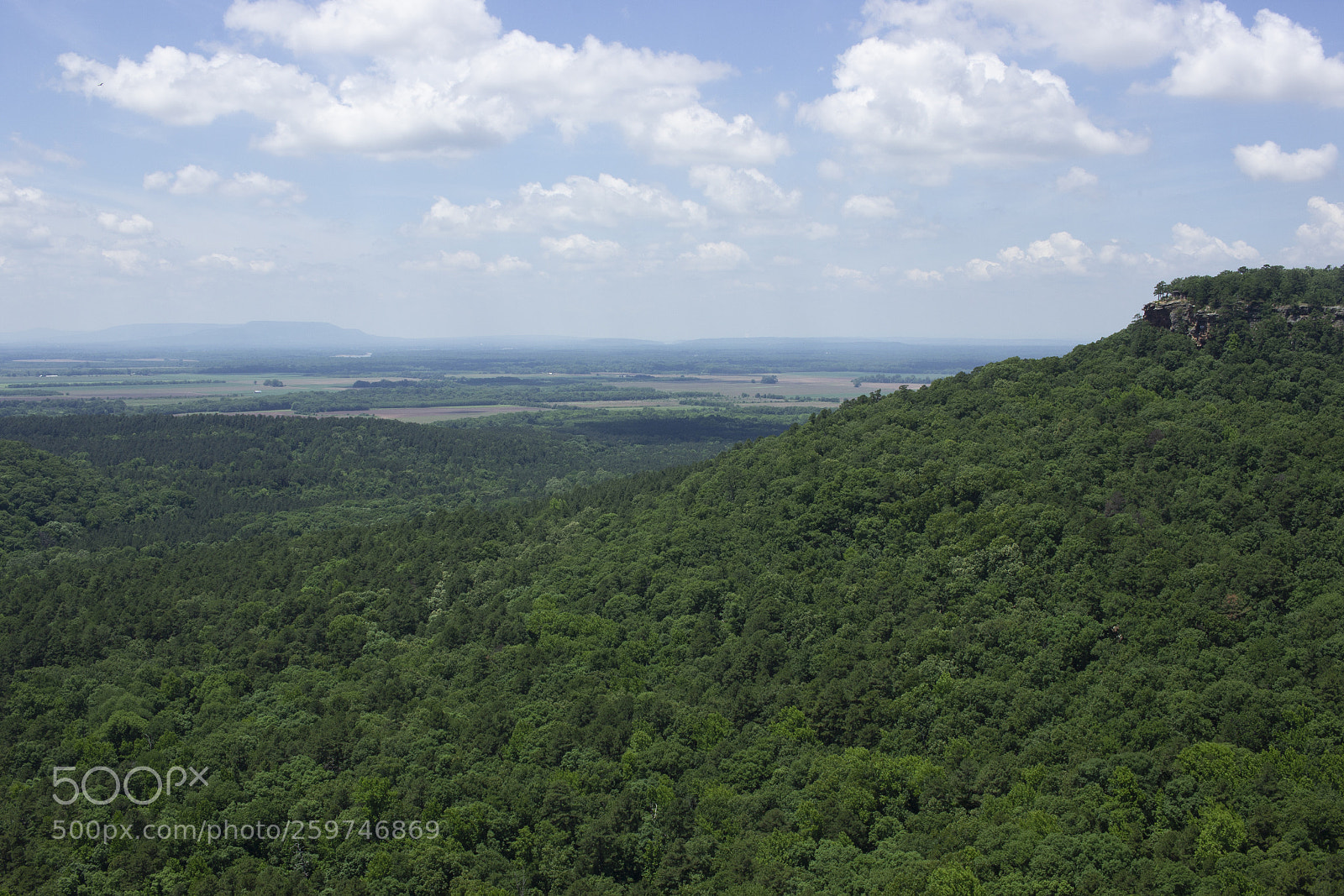 Canon EOS 600D (Rebel EOS T3i / EOS Kiss X5) sample photo. Petit jean look off photography