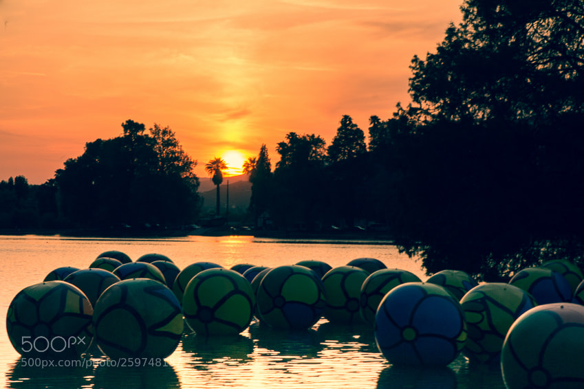 Canon EOS 700D (EOS Rebel T5i / EOS Kiss X7i) sample photo. Float art ballon at photography