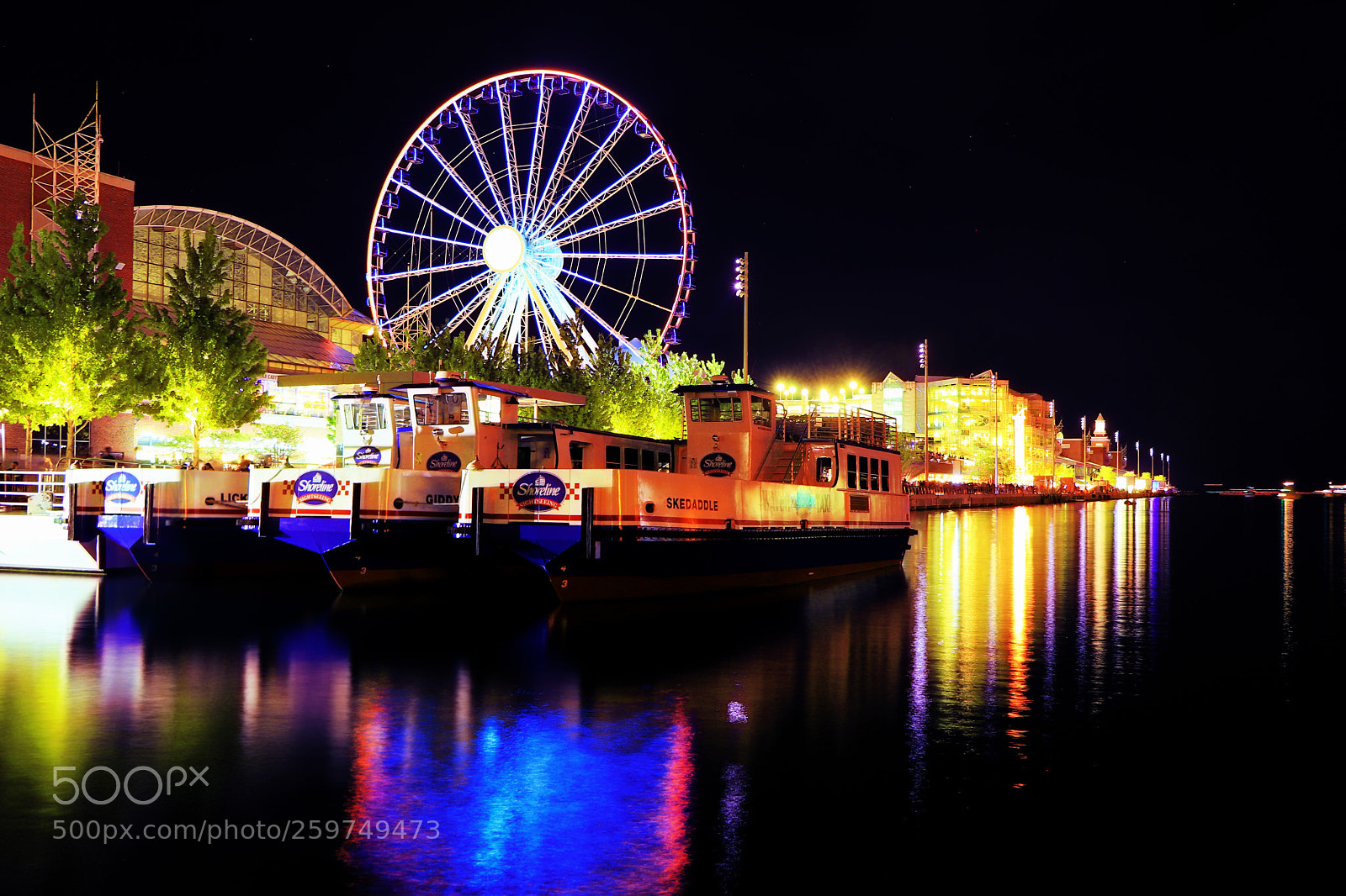 Canon EOS 77D (EOS 9000D / EOS 770D) sample photo. Navy pier, chicago photography