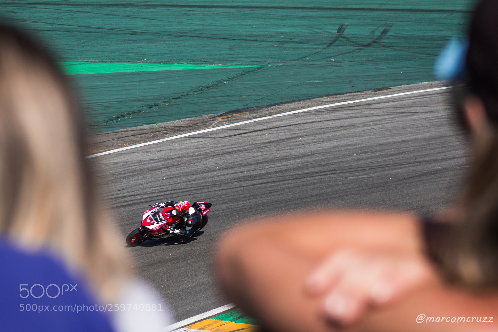 Canon EOS 1200D (EOS Rebel T5 / EOS Kiss X70 / EOS Hi) sample photo. Superbike photography