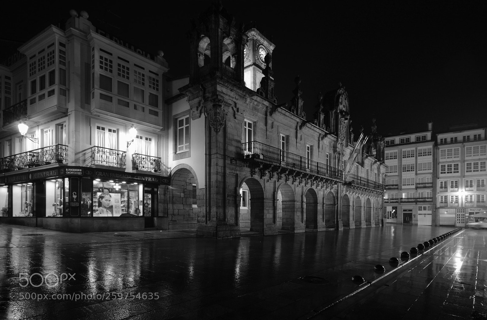 Nikon D3200 sample photo. Plaza mayor  (lugo) photography