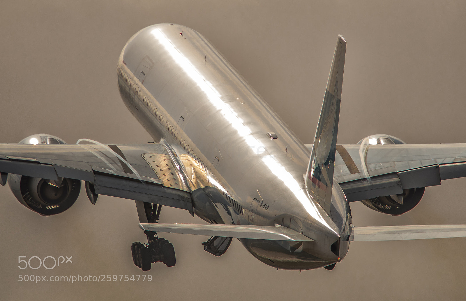 Nikon D500 sample photo. Cathay pacific b773 climb photography