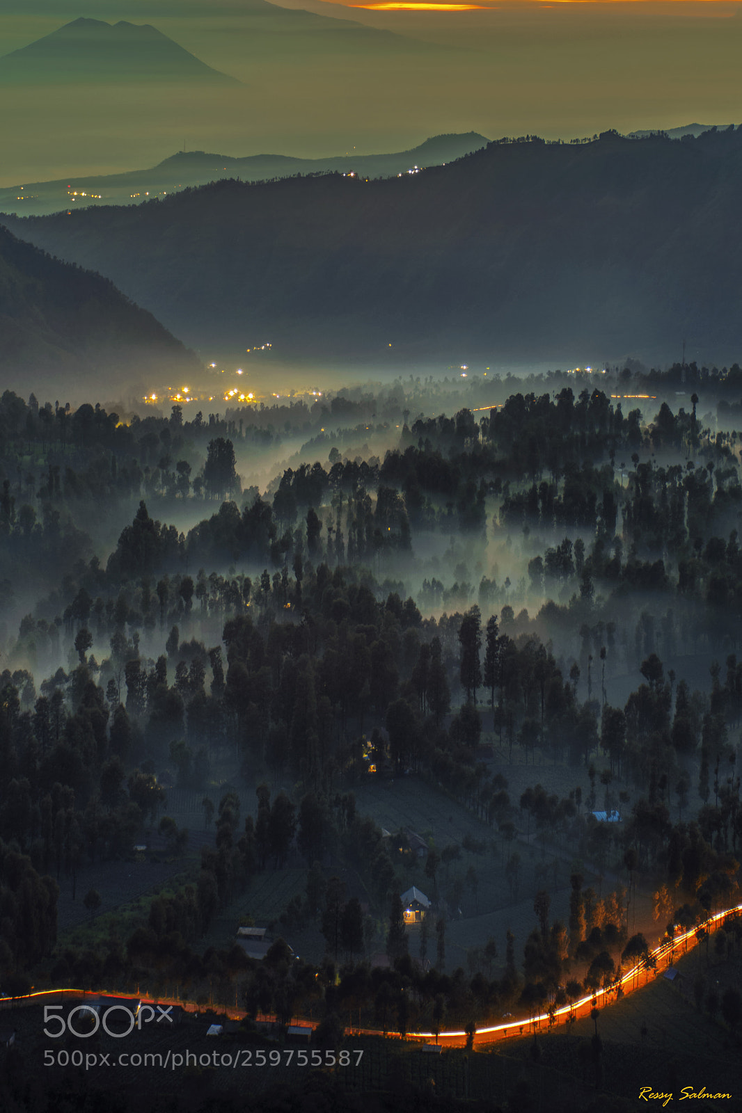 Nikon D7100 sample photo. Trail night photography