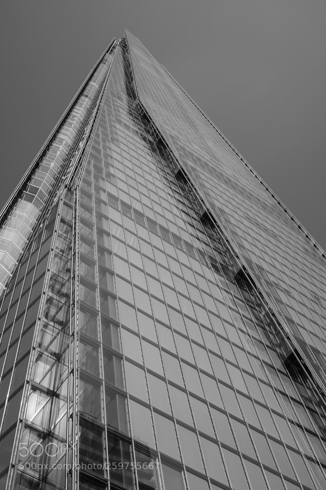 Sony a7R III sample photo. The shard photography
