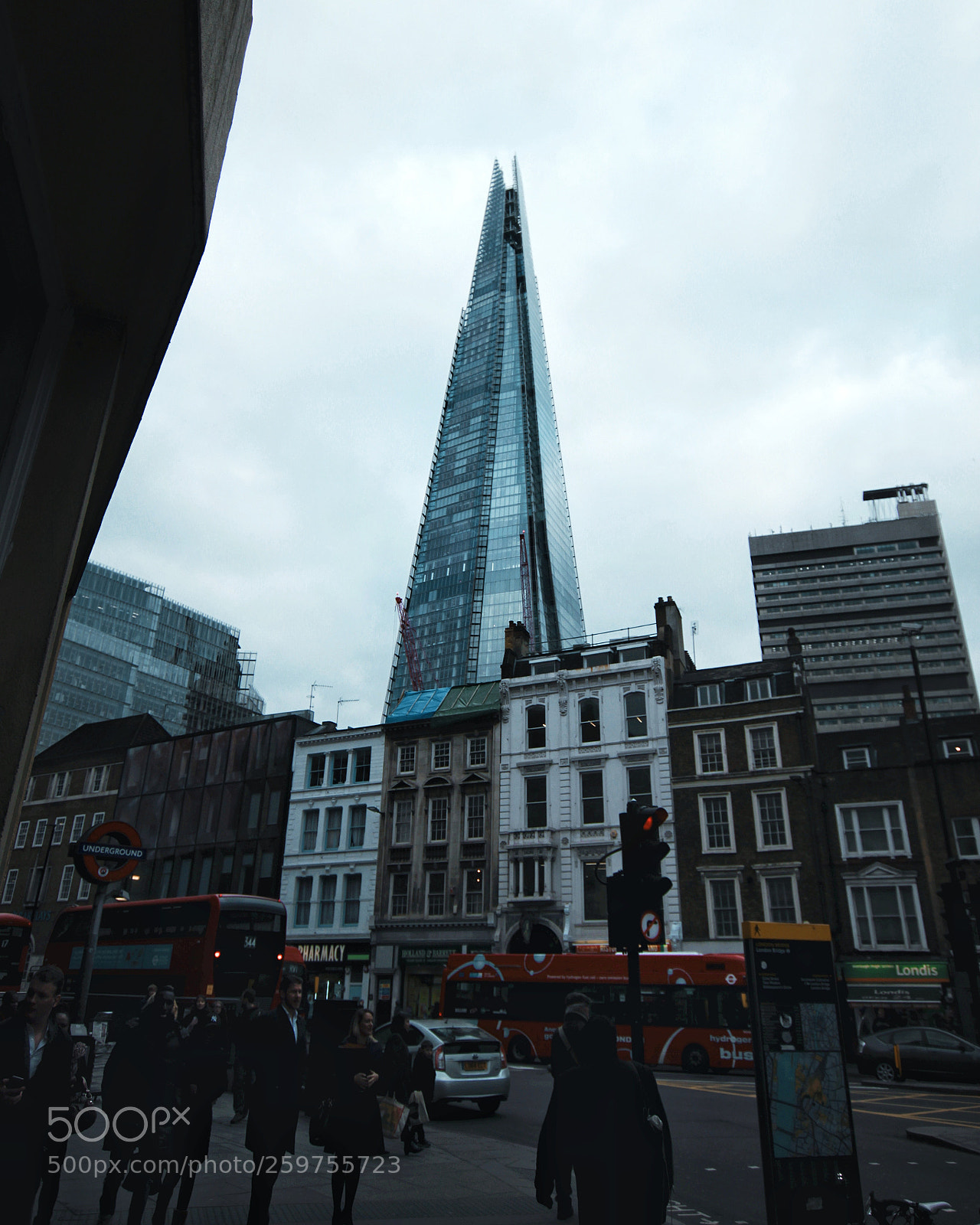 Canon EOS 1200D (EOS Rebel T5 / EOS Kiss X70 / EOS Hi) sample photo. The shard! photography