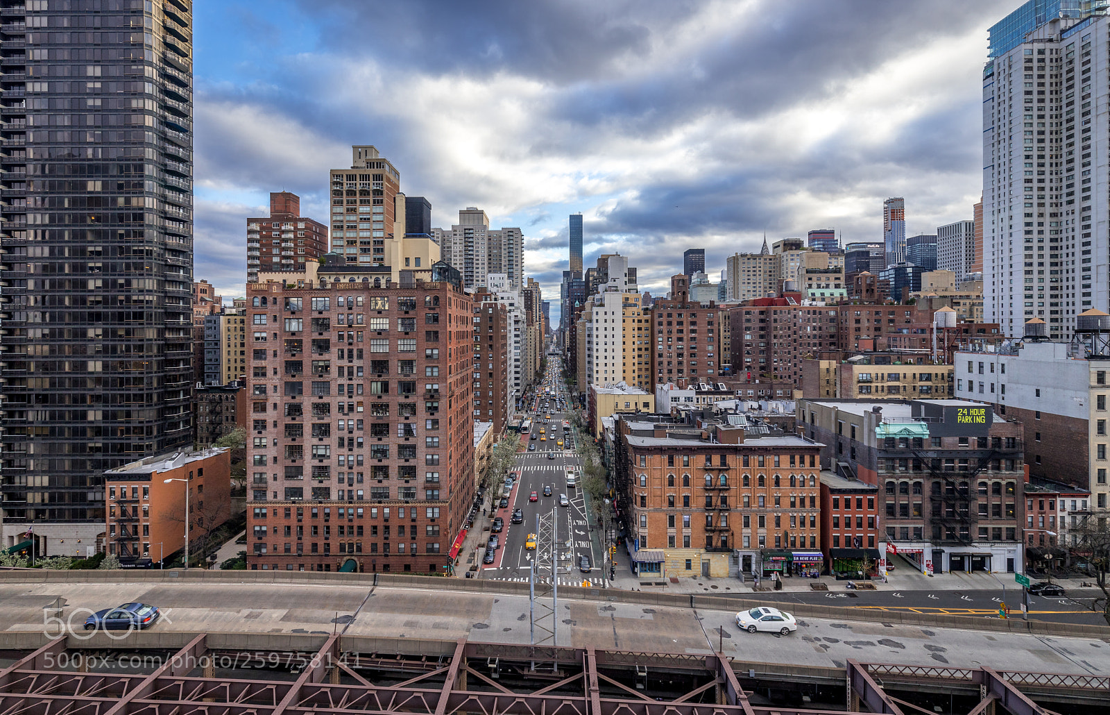 Canon EOS 6D Mark II sample photo. Geometry of manhattan photography