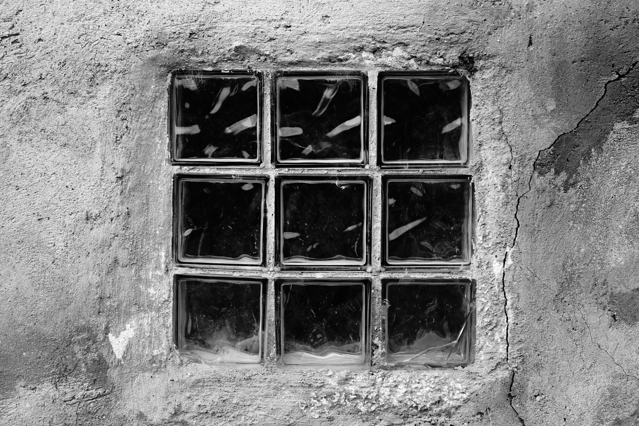Sony Cyber-shot DSC-RX1 sample photo. Glass brick window photography