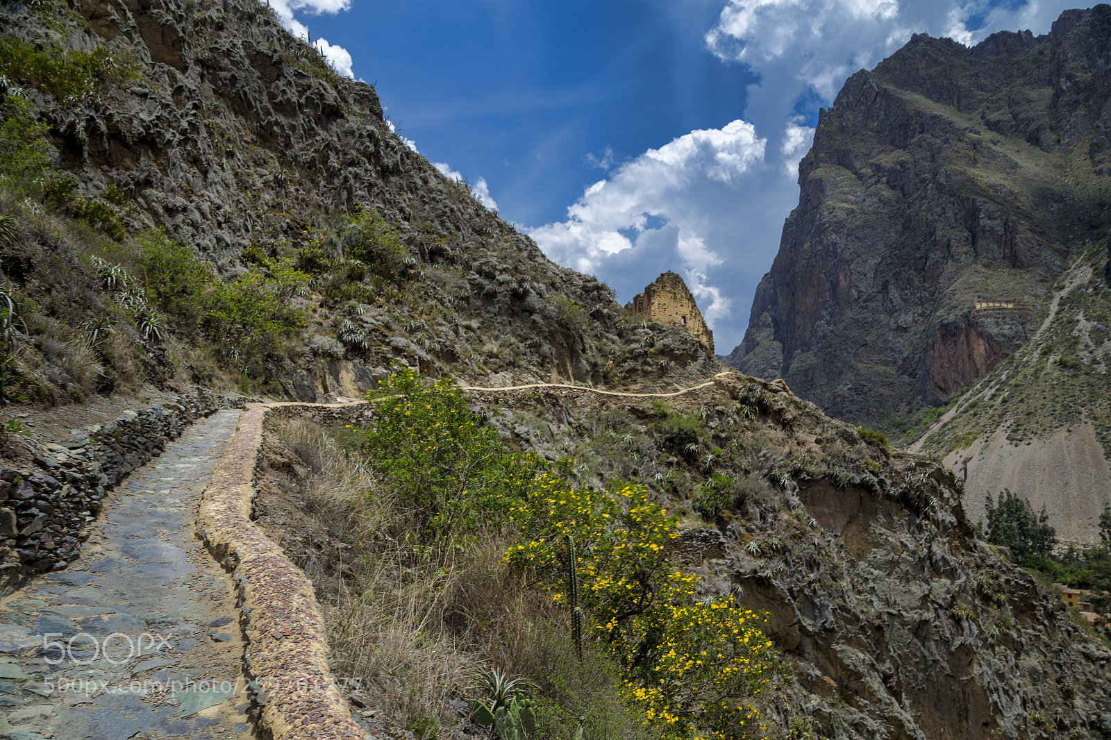 Canon EOS 6D sample photo. Sacred valley trail photography