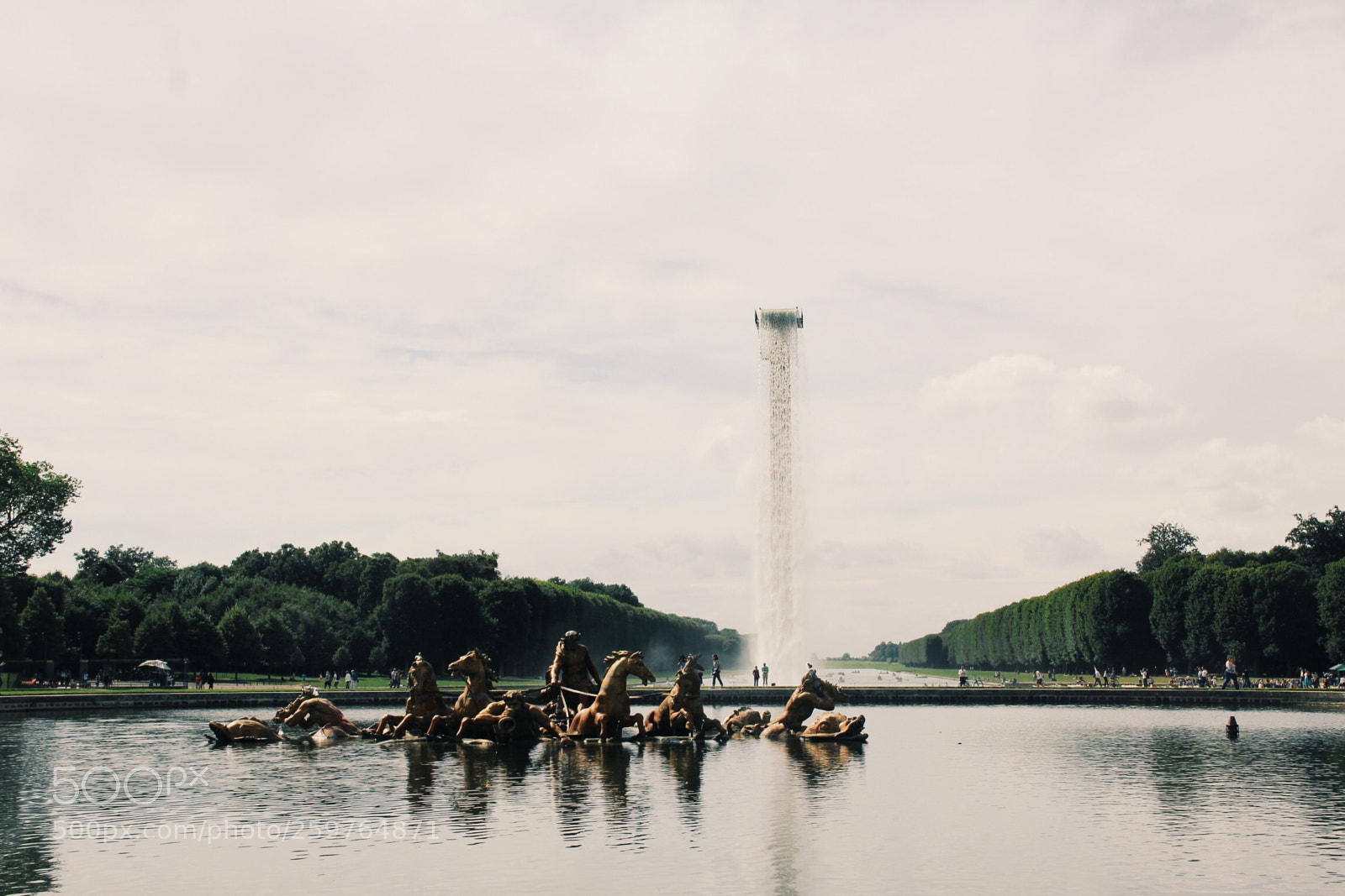 Canon EOS 550D (EOS Rebel T2i / EOS Kiss X4) sample photo. Processed with vsco with photography