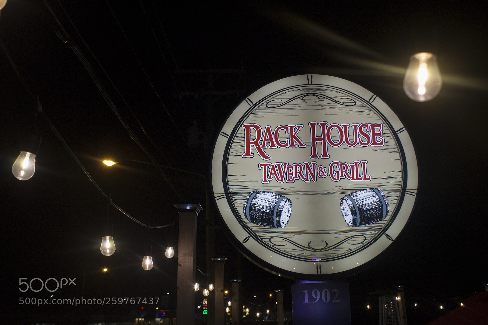 Canon EOS 1200D (EOS Rebel T5 / EOS Kiss X70 / EOS Hi) sample photo. Night restaurant & bar sinage. photography