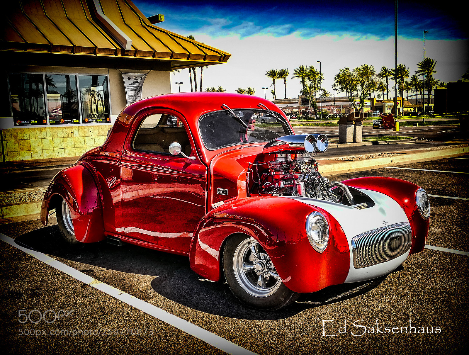 Panasonic Lumix DMC-FZ1000 sample photo. Willys car photography