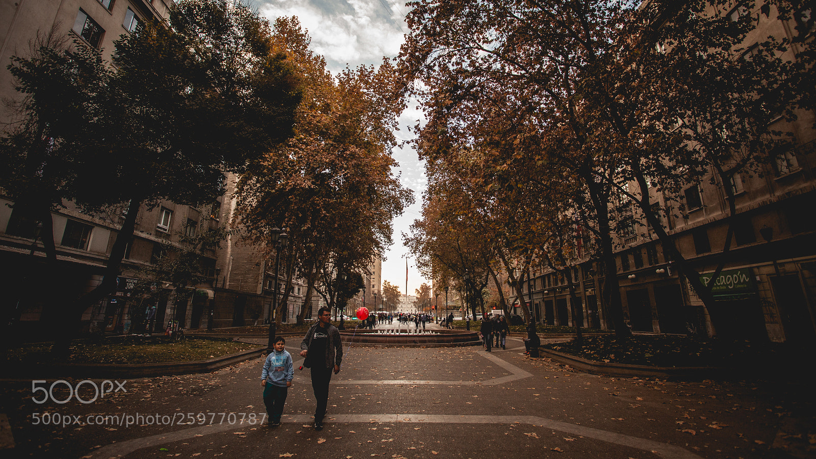 Canon EOS 5D Mark II sample photo. Paseo presidente bulnes photography