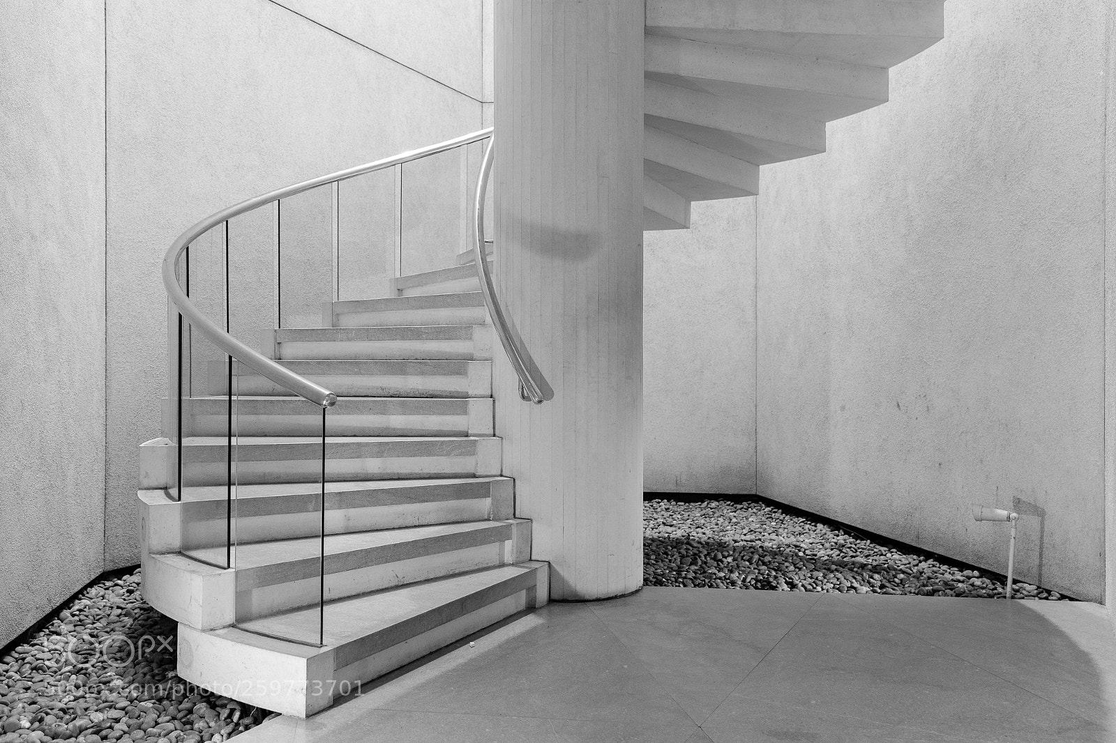 Canon EOS 5D Mark IV sample photo. Stairs photography