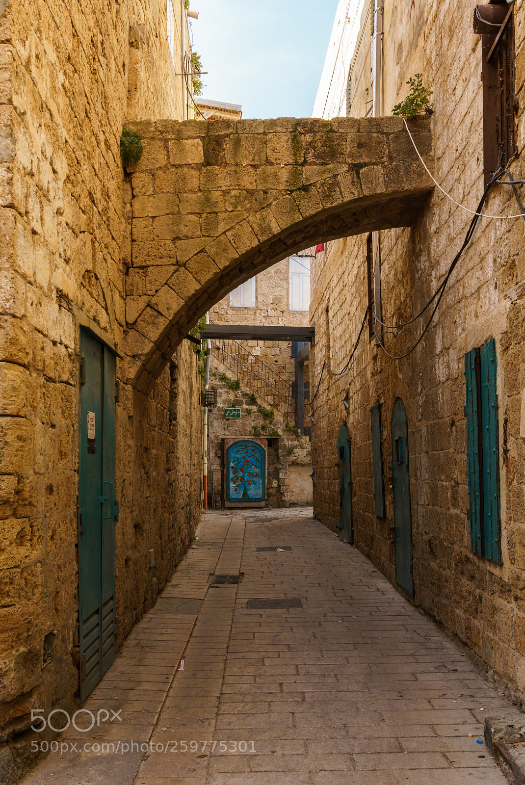 Sony a6000 sample photo. Narrow street of acre photography