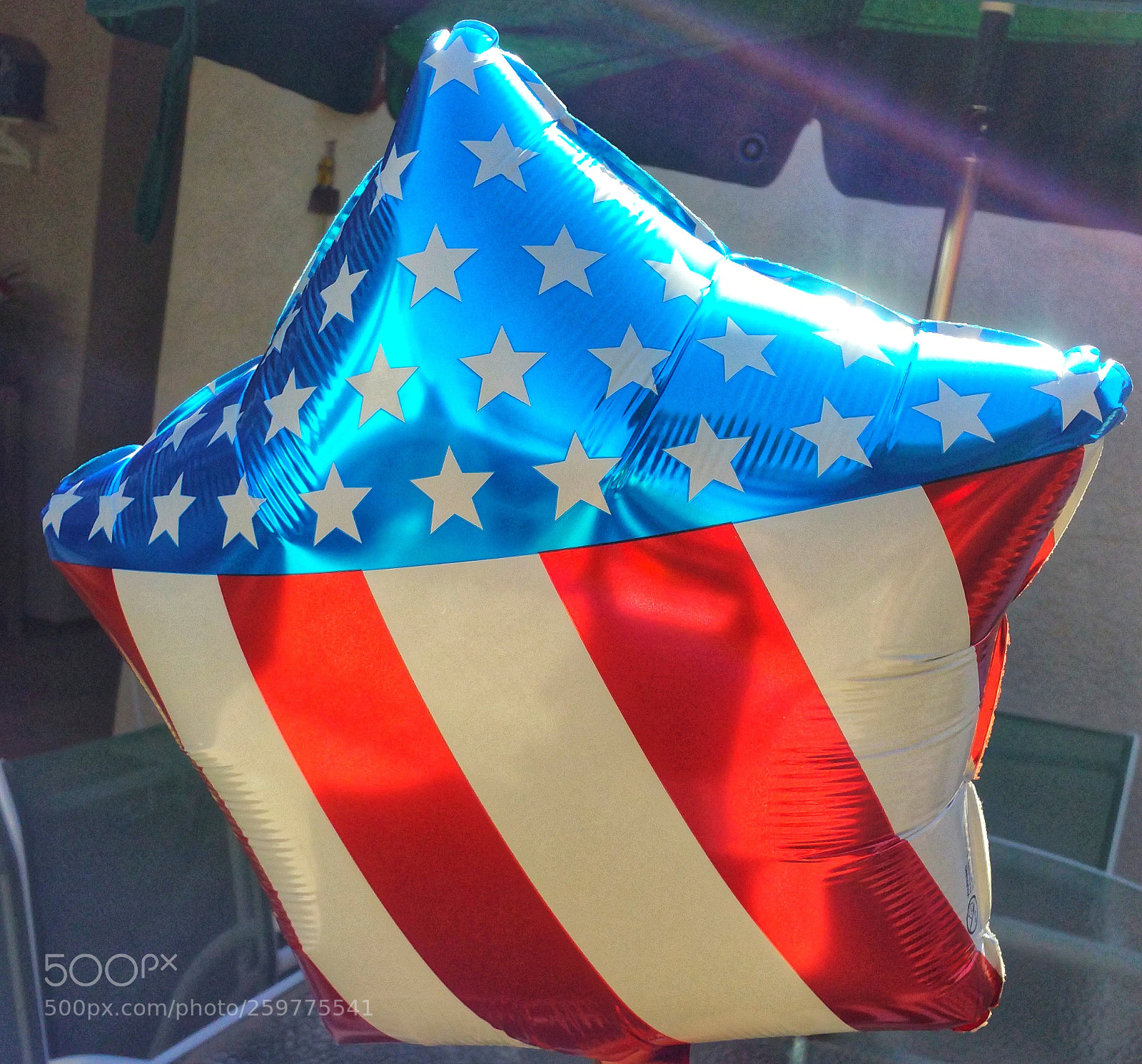 Samsung Galaxy Note4 sample photo. Red white and blue photography