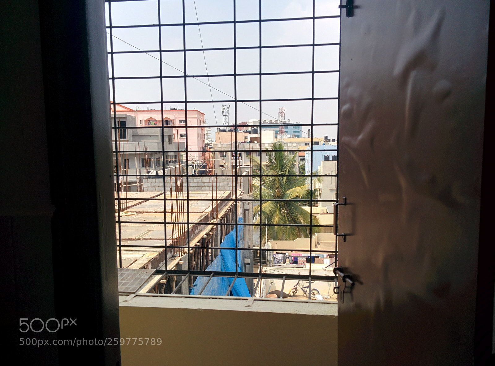 LG Nexus 5 sample photo. Balcony photography