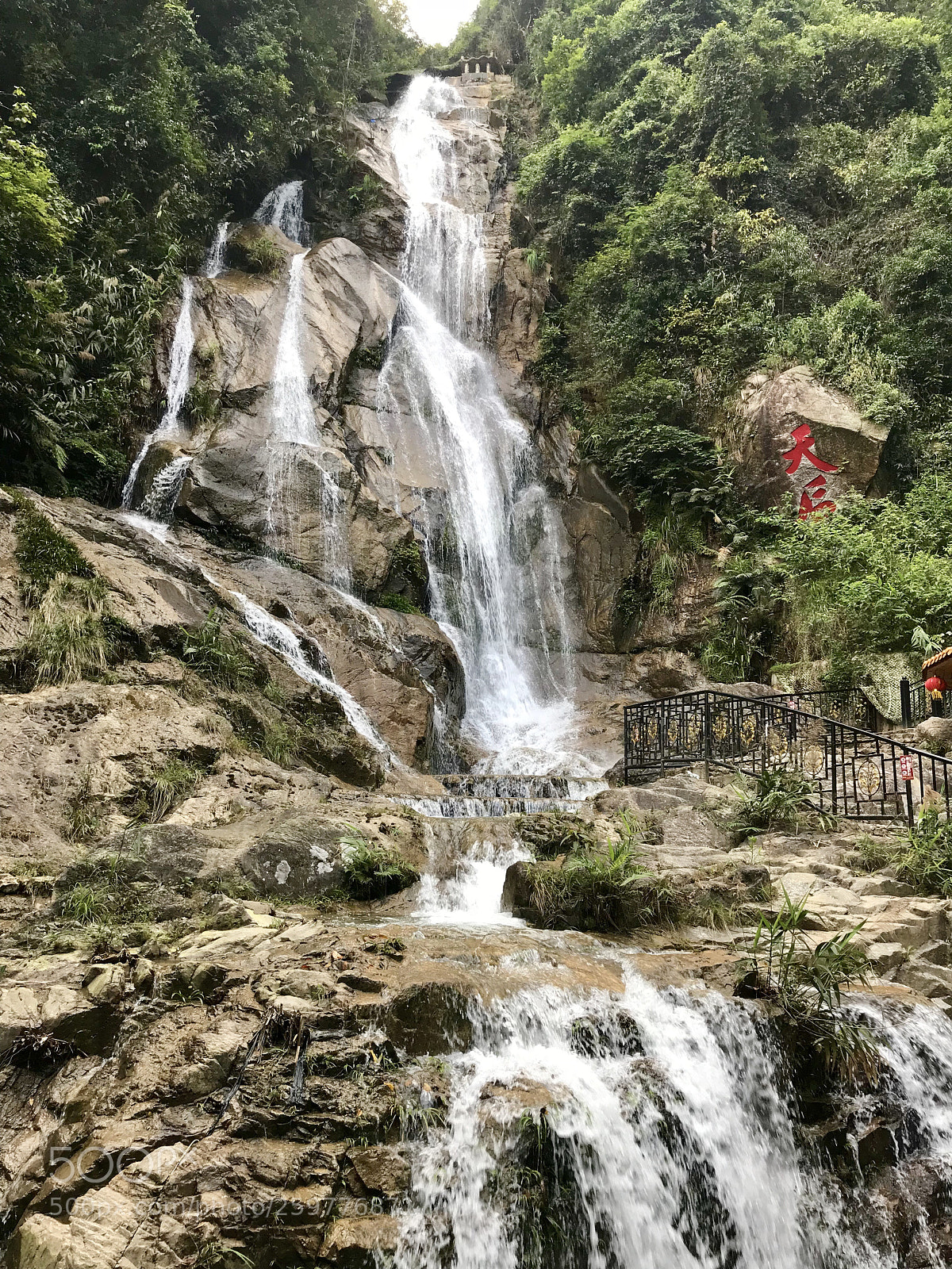 Apple iPhone 7 Plus sample photo. China/guangdong (180528) photography