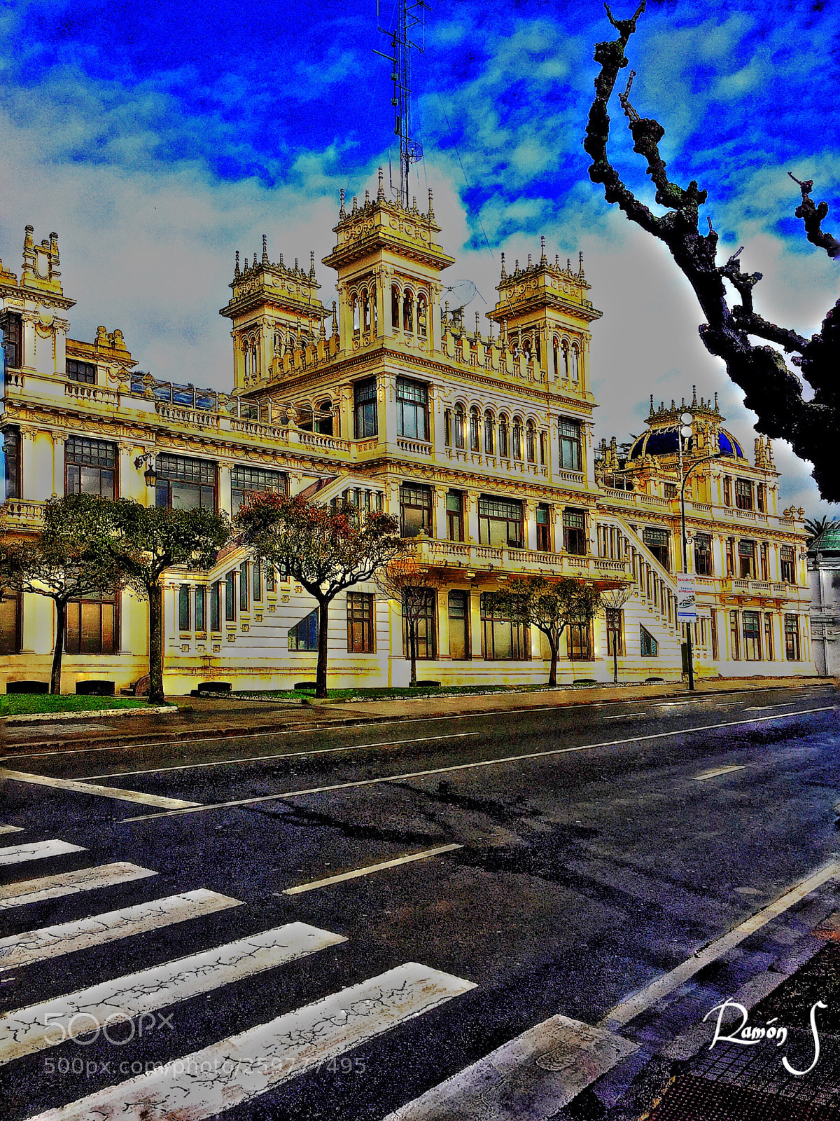 Apple iPhone 6 sample photo. Art galery  photography