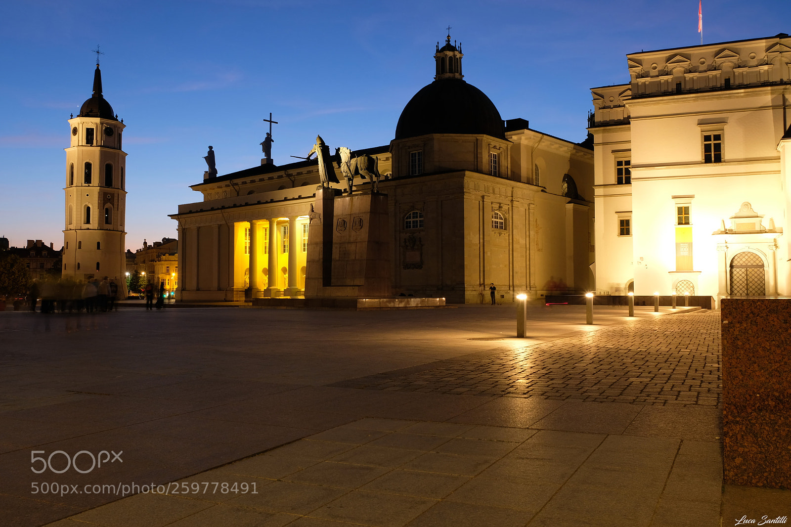 Fujifilm X-T20 sample photo. La cattedrale di vilnius photography