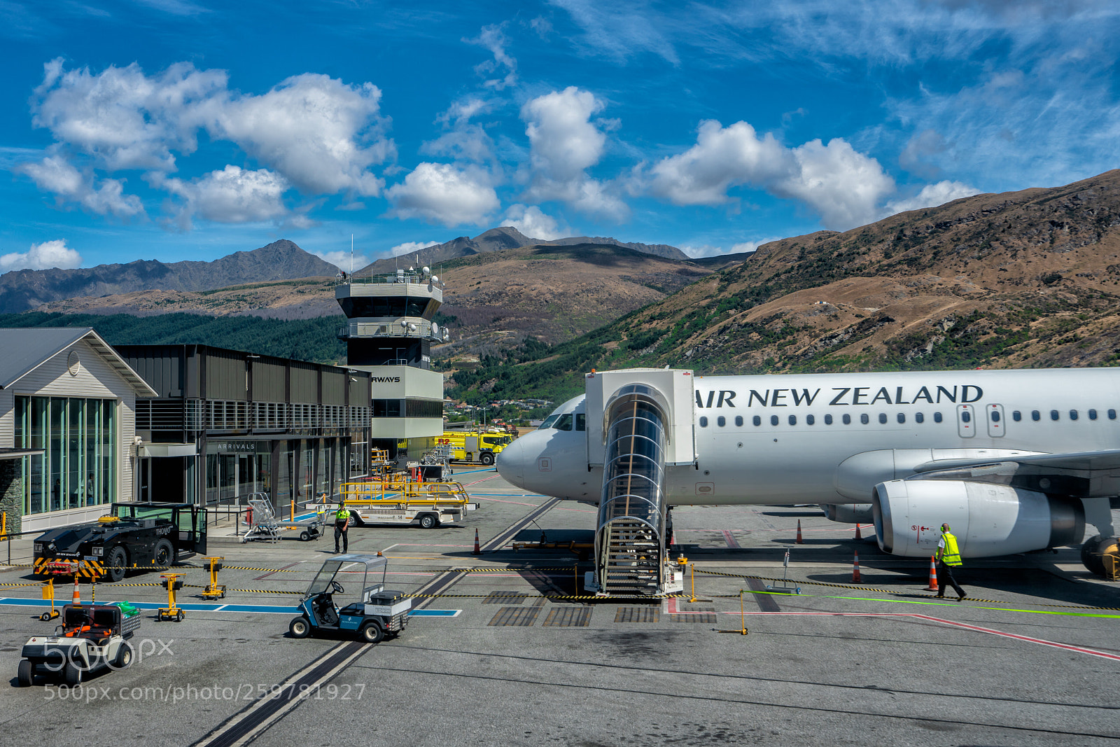 Sony a7R II sample photo. Air new zealand airbus 320 photography