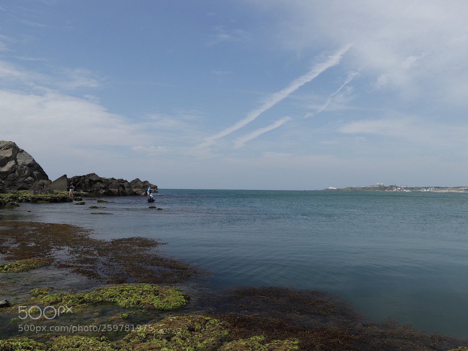 Canon EOS 77D (EOS 9000D / EOS 770D) sample photo. Blue sky photography