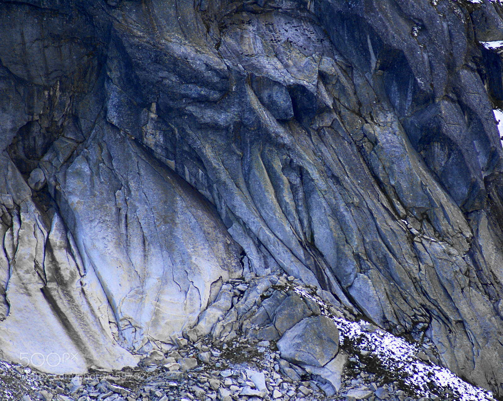 Sony Alpha DSLR-A100 sample photo. Man in the mountain photography