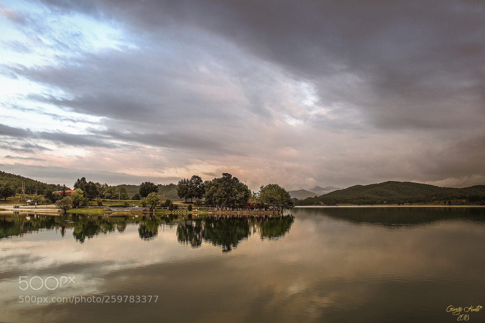 Canon EOS 5D Mark II sample photo. Hdr lampero 3 photography