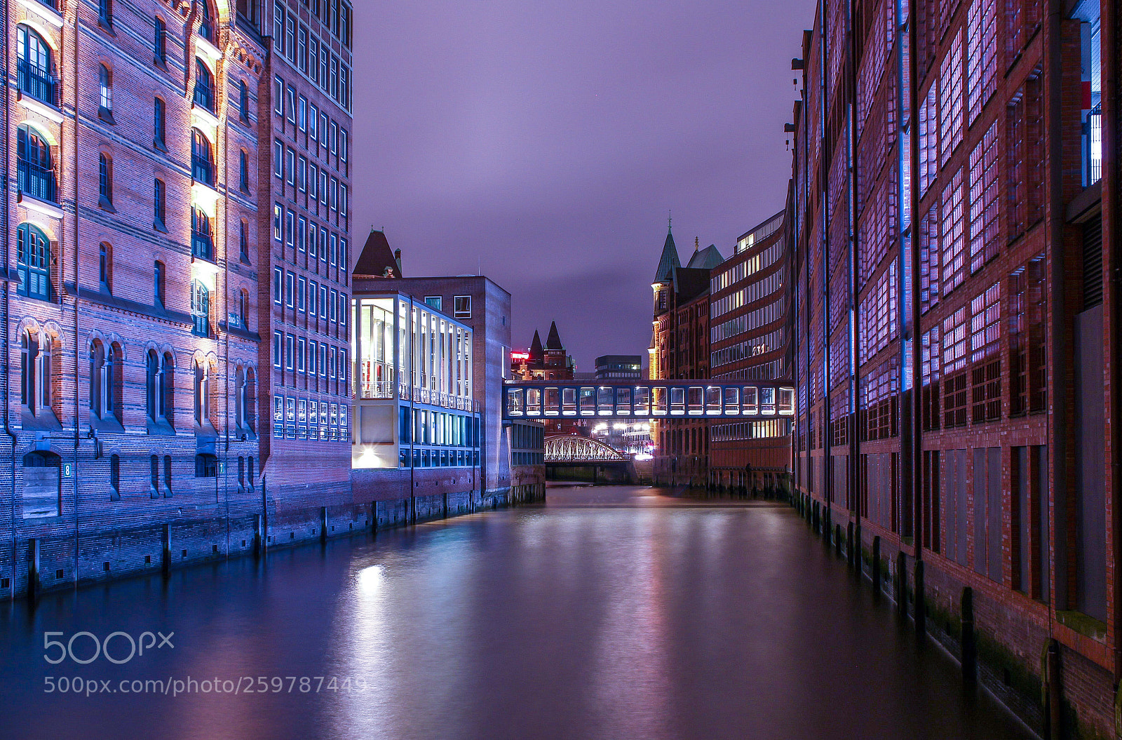 Canon EOS 700D (EOS Rebel T5i / EOS Kiss X7i) sample photo. Speicherstadt hamburg photography