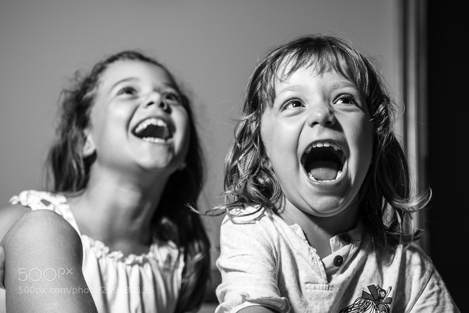 Nikon D750 sample photo. Smiling sisters photography