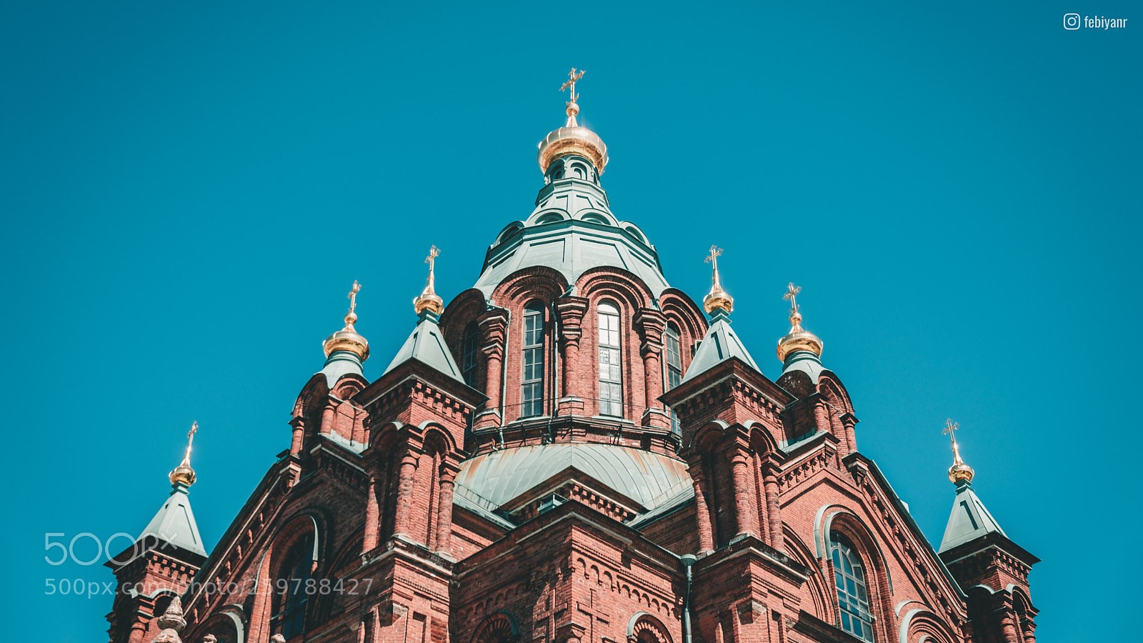 Fujifilm X-T20 sample photo. Uspenski cathedral's top photography