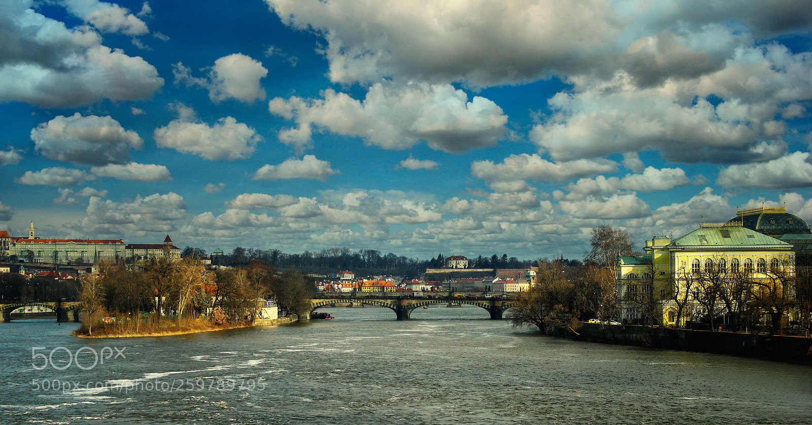Canon EOS 550D (EOS Rebel T2i / EOS Kiss X4) sample photo. River photography