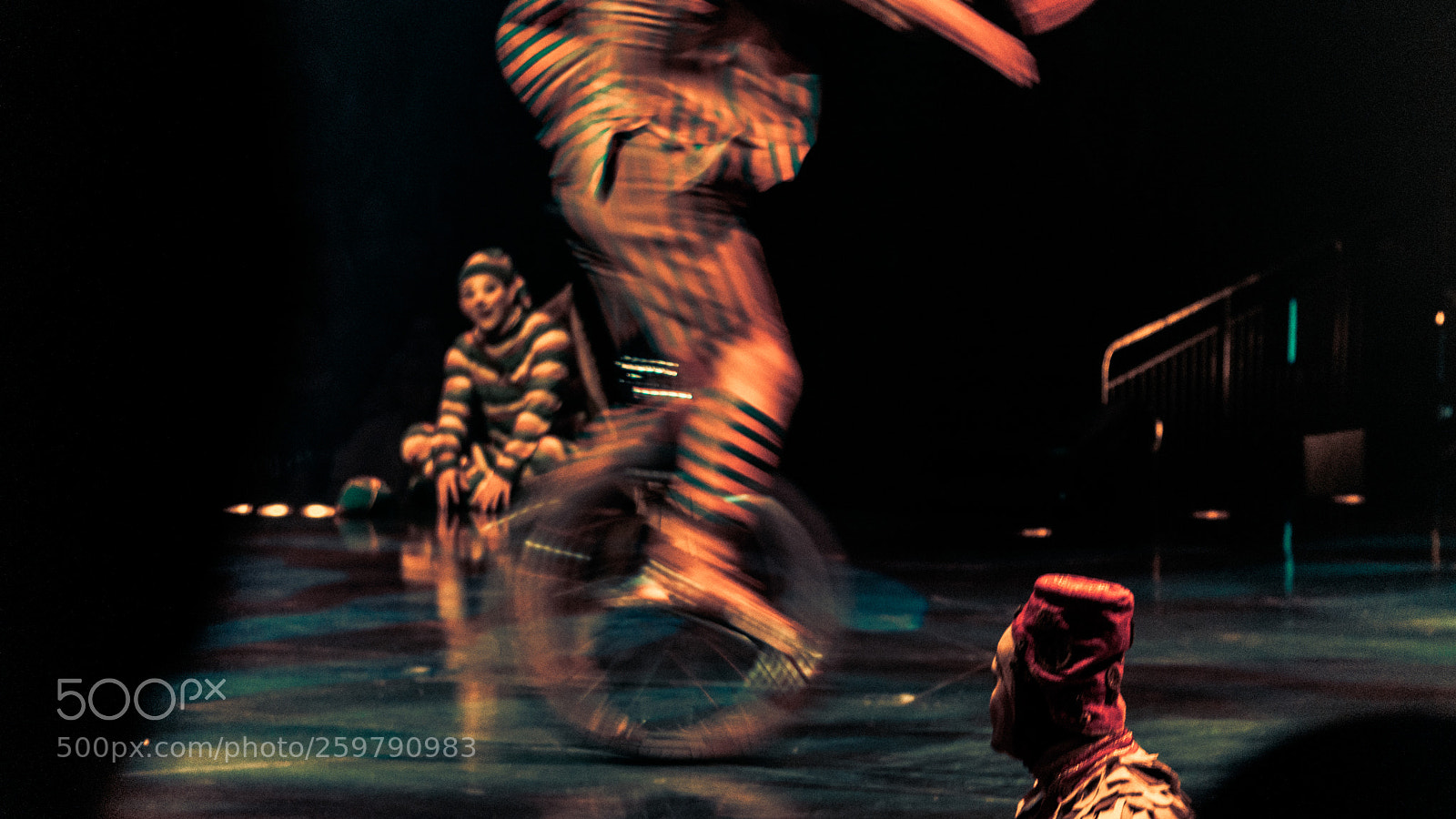 Sony a6300 sample photo. Kooza cirque du soleil photography