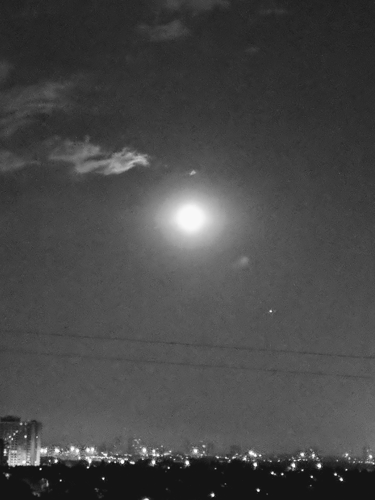 Google Pixel 2 XL sample photo. Moon over mississauga photography