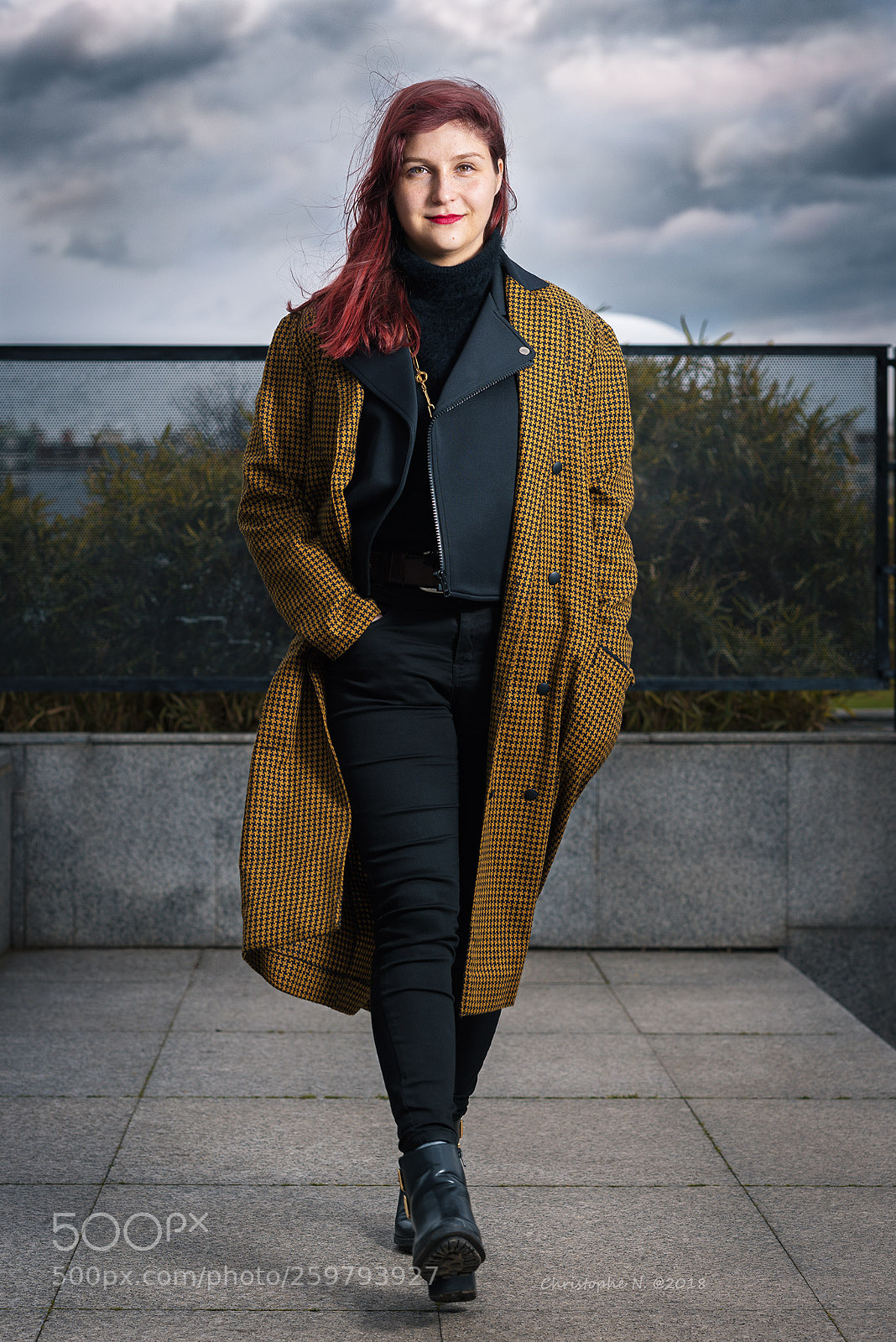 Nikon D810 sample photo. Walking photography
