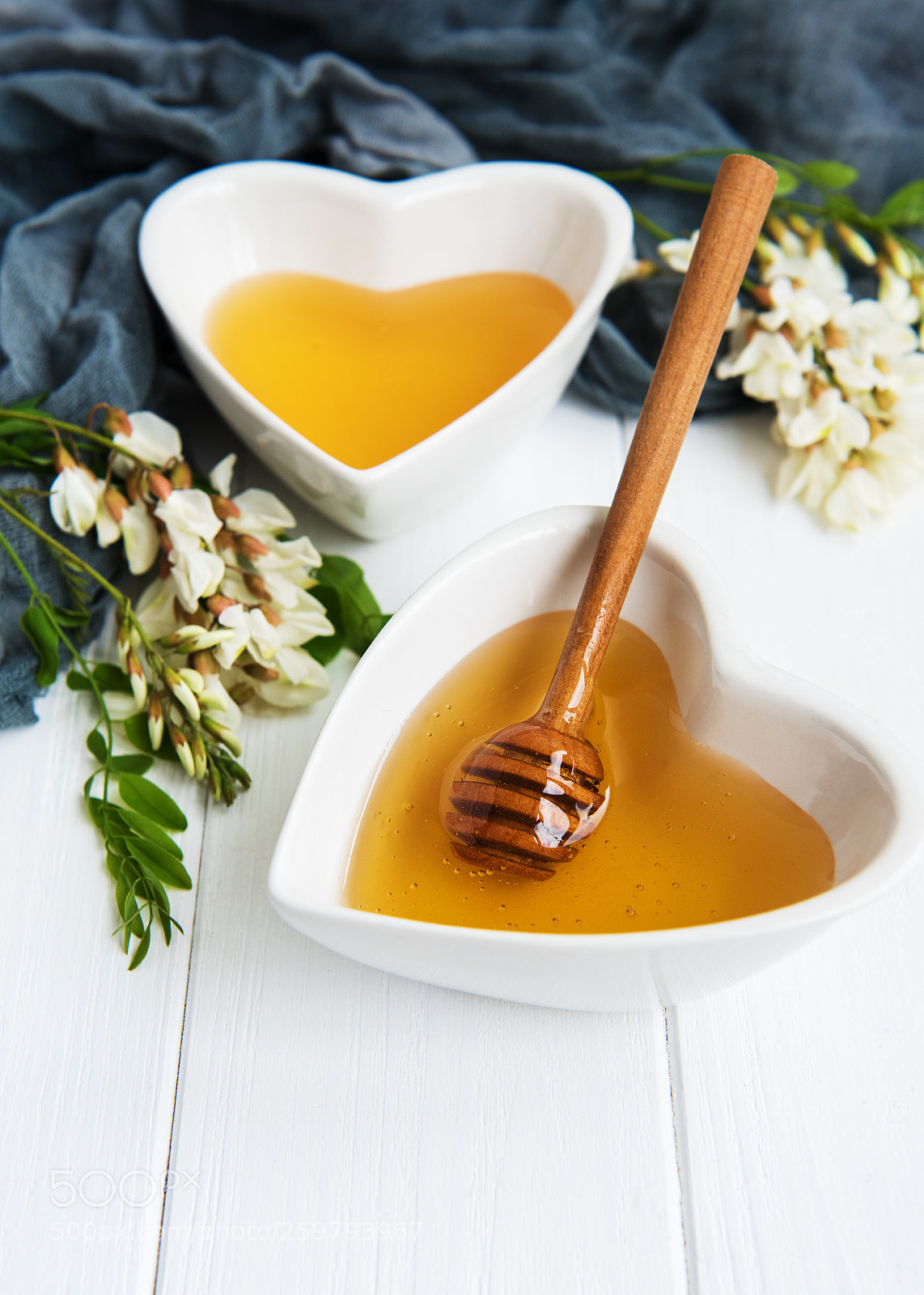 Nikon D750 sample photo. Honey with acacia blossoms photography