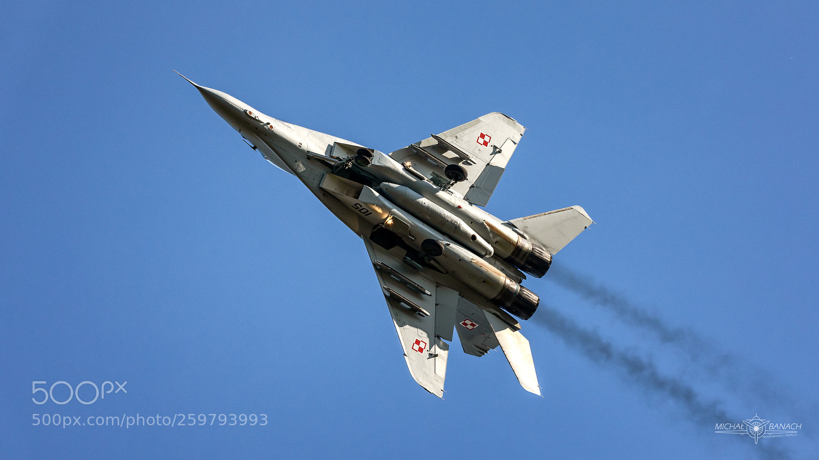 Canon EOS 5D Mark IV sample photo. Mig-29 solo display photography