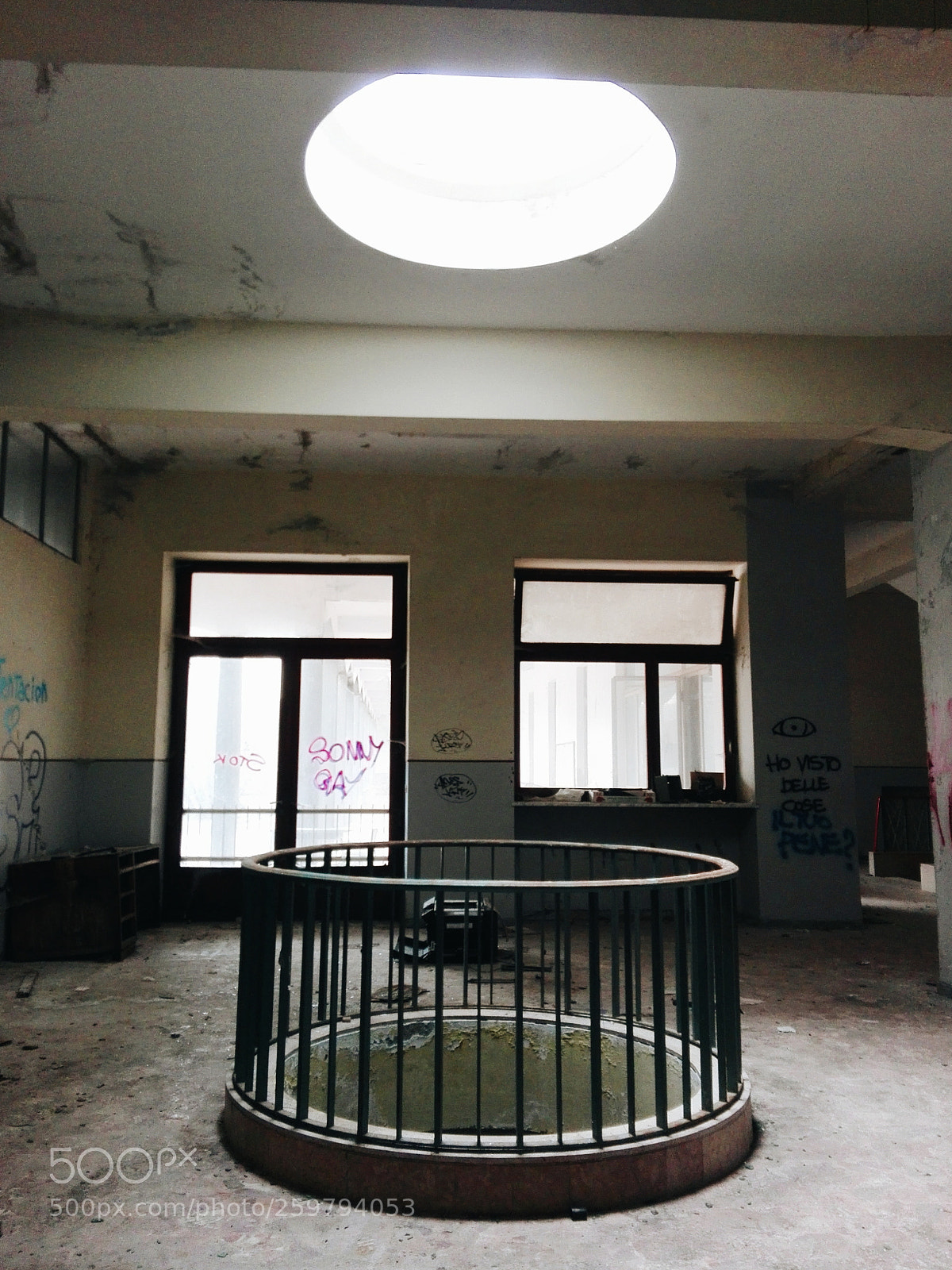 HUAWEI P8 Lite sample photo. 'bando school lights photography