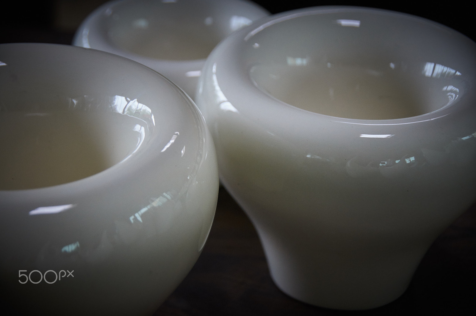 Sony Alpha DSLR-A580 sample photo. Glazed ceramics photography